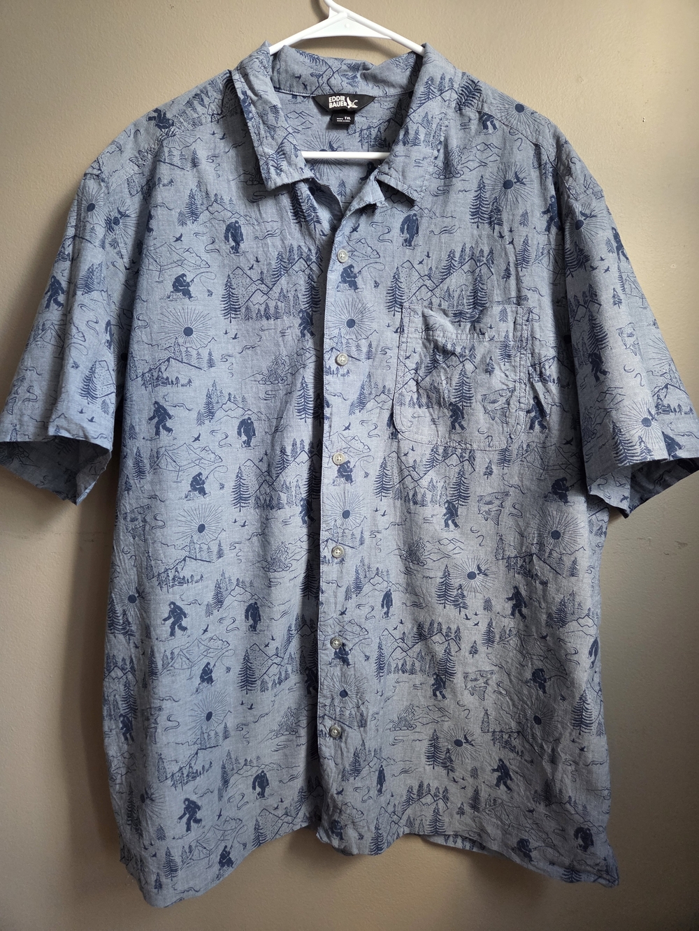 Eddie Bauer Men’s 3XL Bigfoot Sasquatch Outdoor Print Shirt Blue